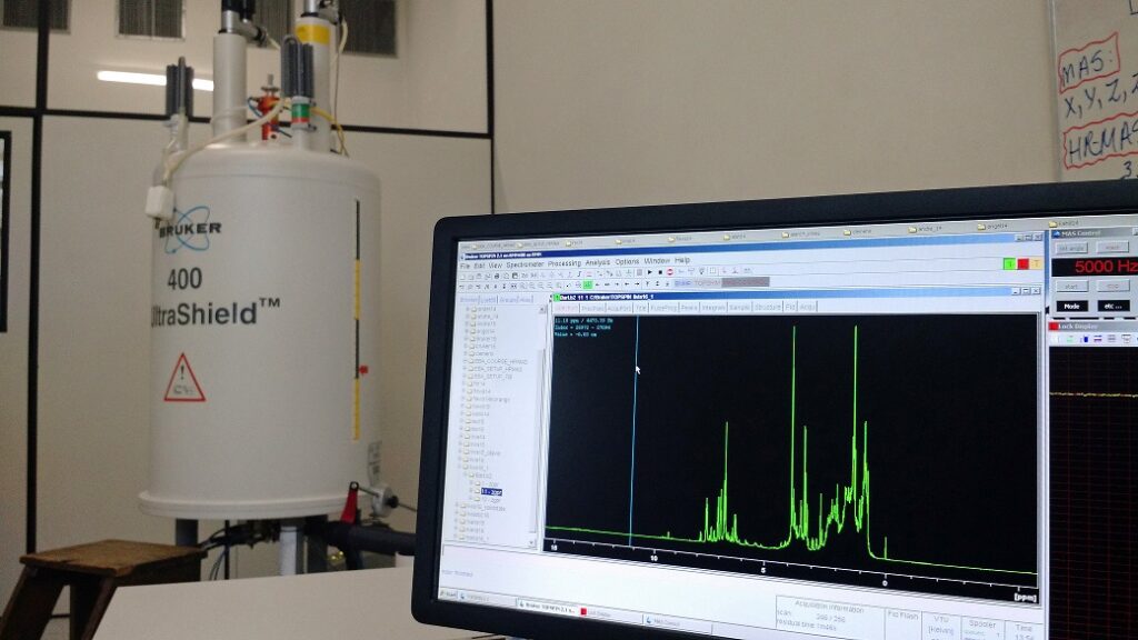 UFPR abre seu laboratório de ressonância magnética…