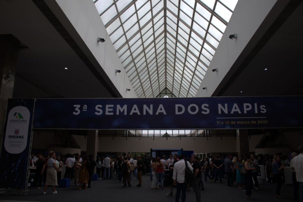 NAPI Bioinformática se destaca na 3ª Semana…