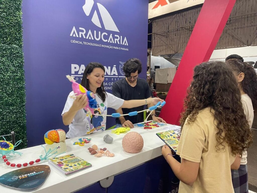NAPI Paraná Faz Ciência participa da Expoingá…