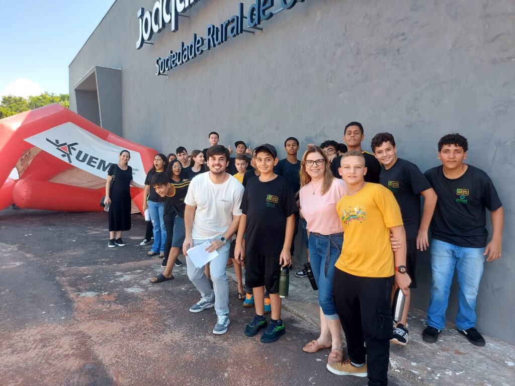Clube de Ciências cria robô para auxiliar…