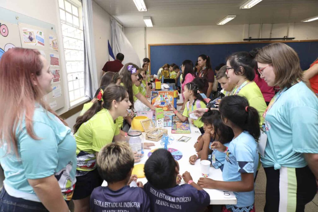 Clubes de Ciências da Unioeste se preparam…