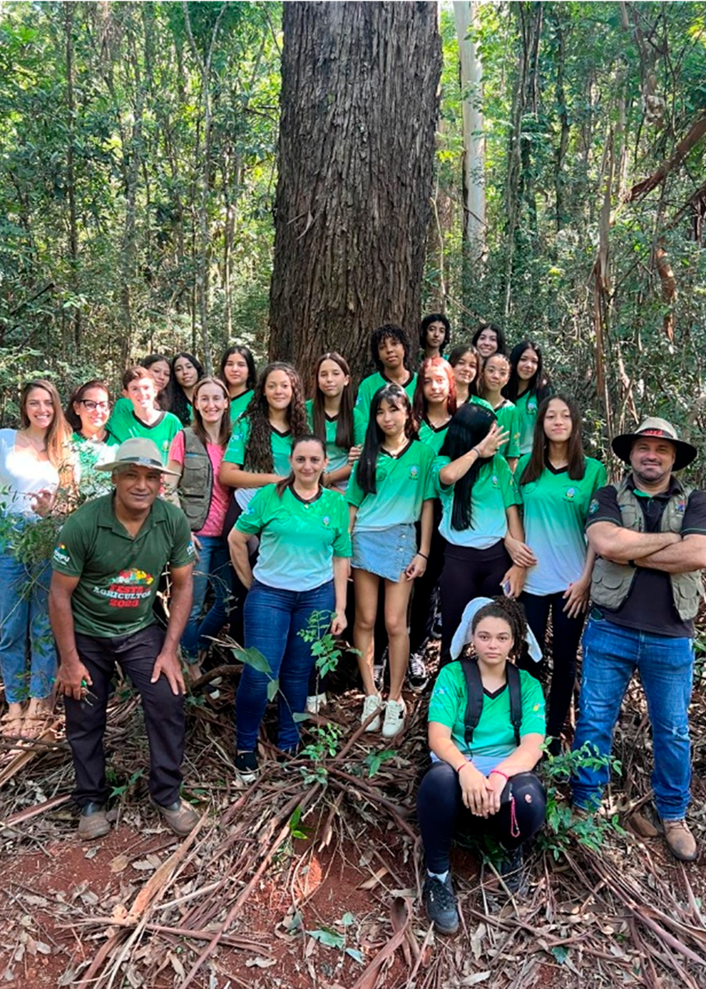 Clubistas desenvolvem trilha ecológica no Horto Municipal…