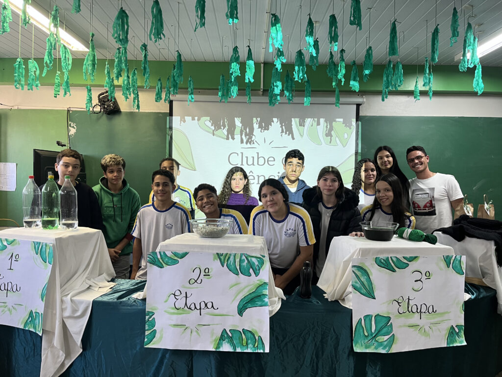 Projetos de clubes ligados à UEM são…